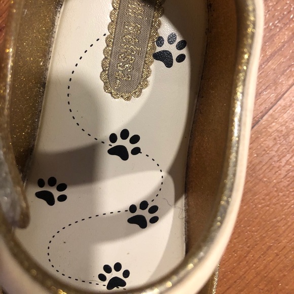 CAT Mini Melissa Ultragirl Gold Mary Jane Shoes Sz 7 - Picture 12 of 13